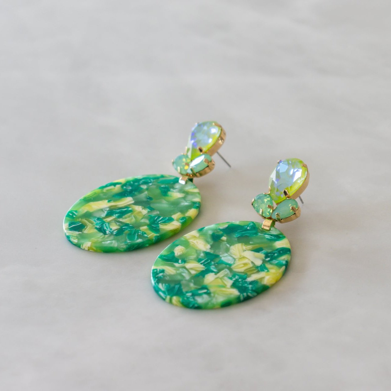 Grote Groene Ovale Oorbellen - Belice - Bélice Goes Out - Groen - Groot - Accessoires - Dames - Lente