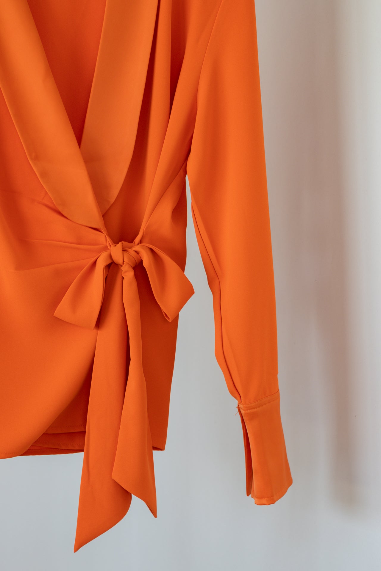Oranje blouse - Bélice - Belice - Bélice Goes Out - Cache Coeur - Oranje -Dameskledij - Lentebloes - Bloes - blouse - Lente