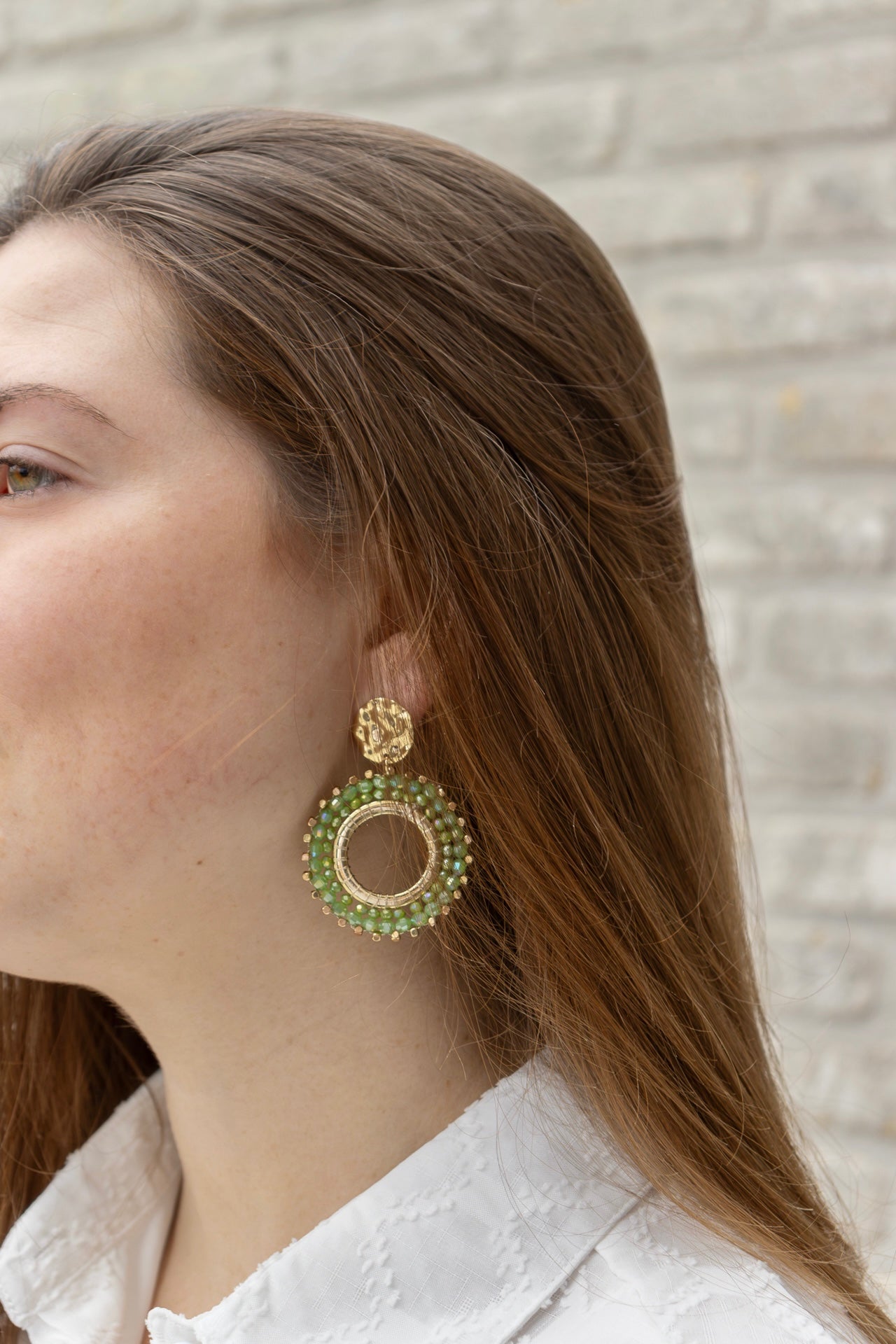 Groene Ronde Oorbellen - Bélice - Belice - Bélice Goes Out - Groen - Accessoires - Lente - Oorbel