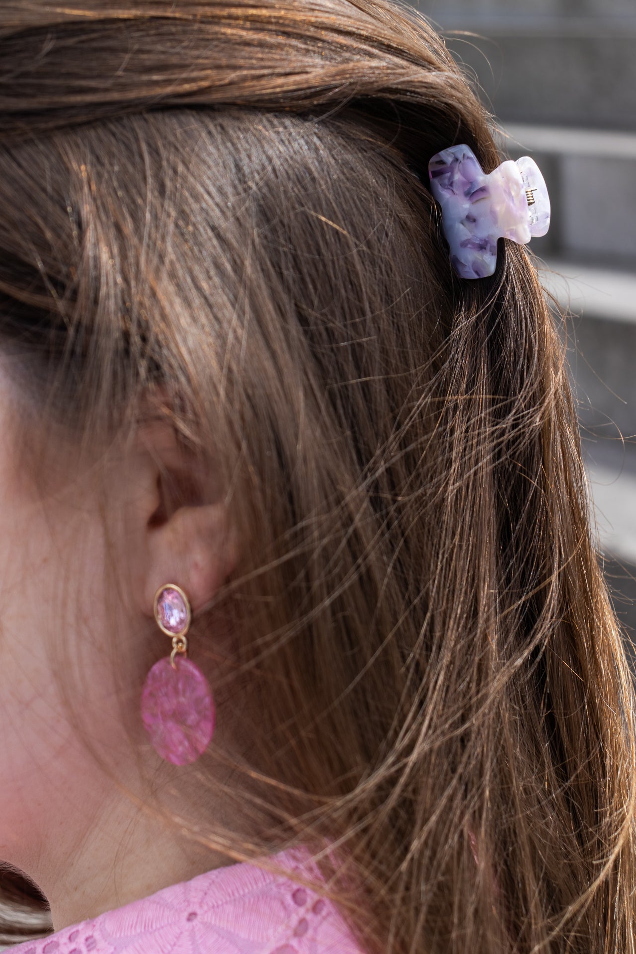 Kleine haarspeld paars-wit