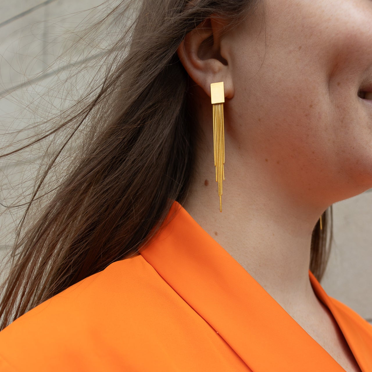 Lange Oorbellen Gouden Waterval - Bélice - Belice - Bélice Goes Out - Goud - Lange Oorbel - Accessoires - Dames - Lente