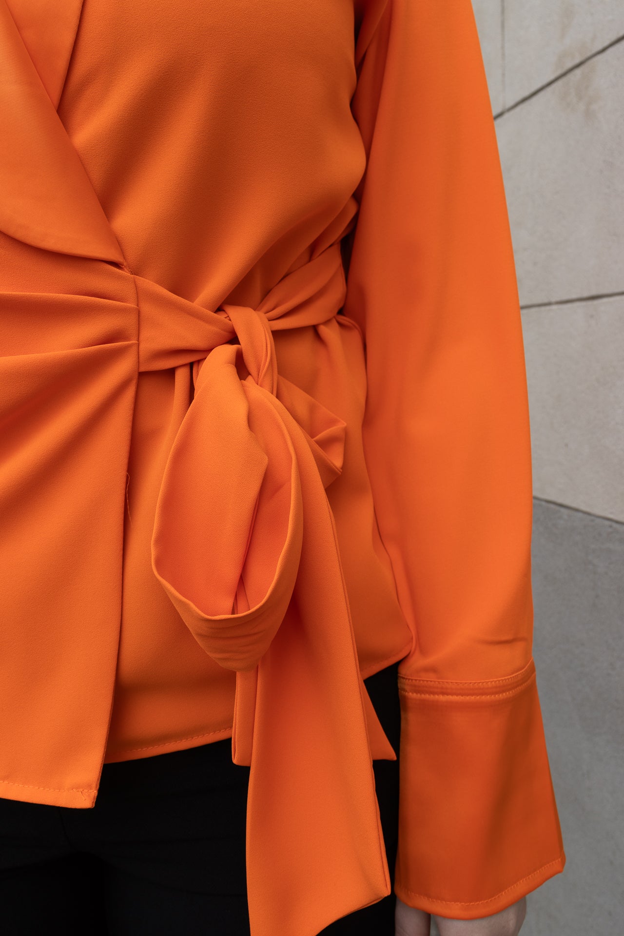 Oranje blouse - Bélice - Belice - Bélice Goes Out - Cache Coeur - Oranje -Dameskledij - Lentebloes - Bloes - blouse - Lente