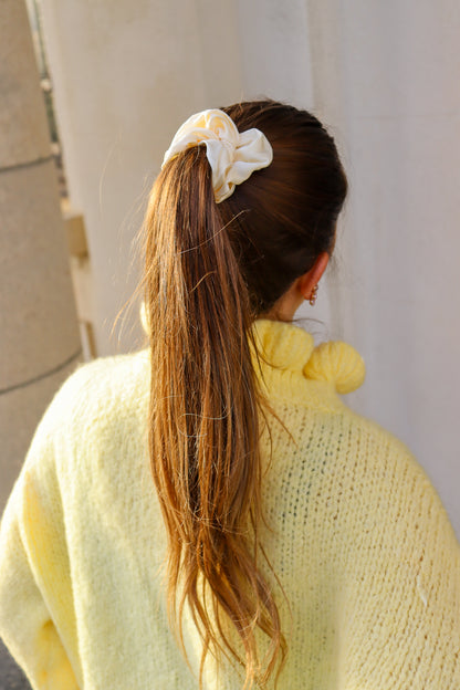 Beige scrunchie